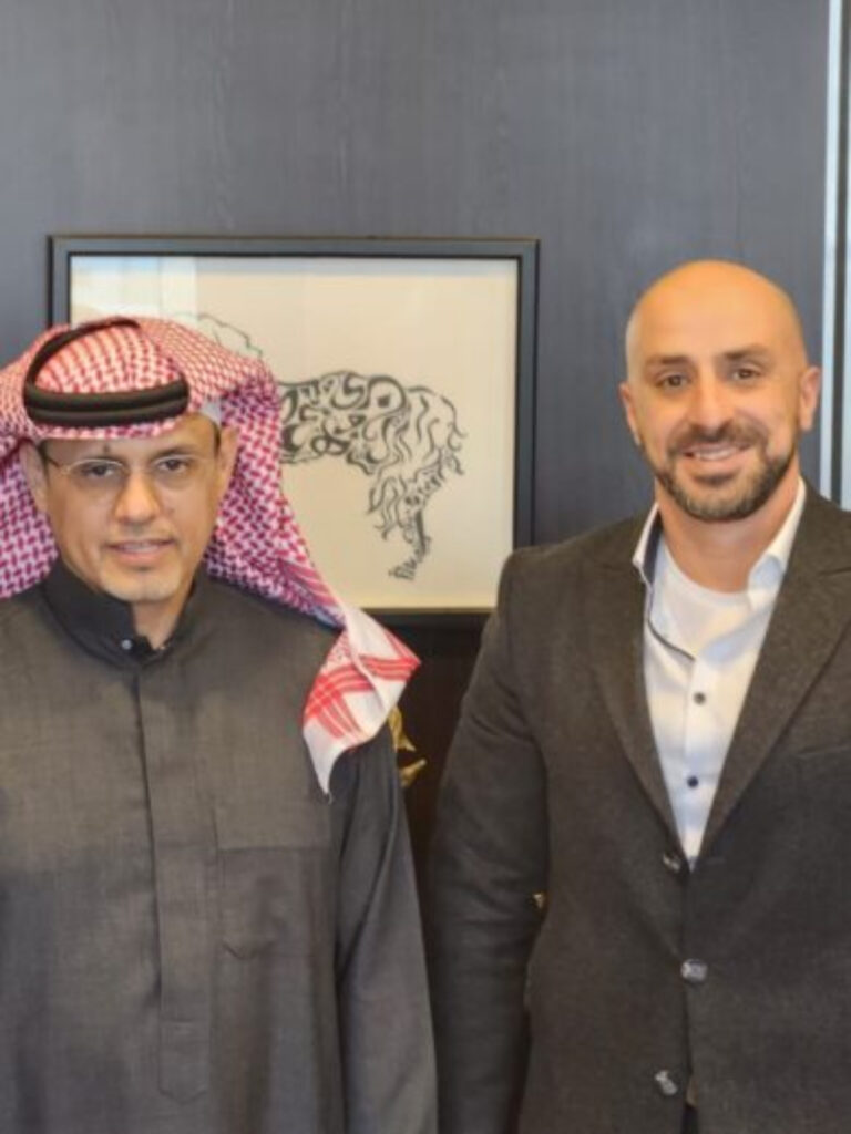 المهندس سامى الدهامى رئيس مجلس إدارة شركة الدهامى للمقاولات بالمملكة العربية السعودية